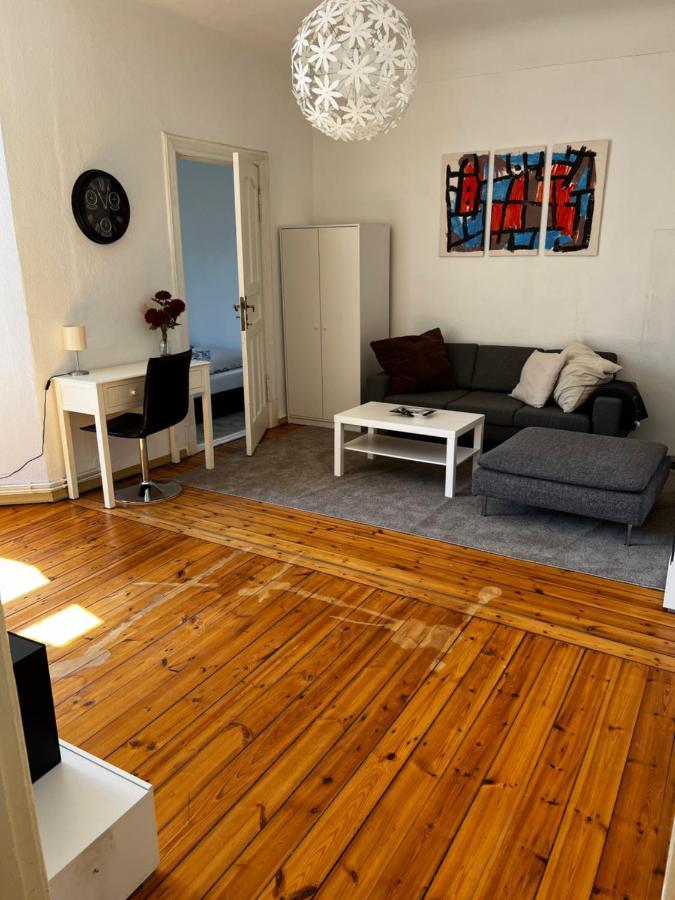 Ferienwohnung Am Schlosspark Charlottenburg Berlín Exterior foto